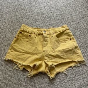 Levi’s Light Yellow 501 Shorts